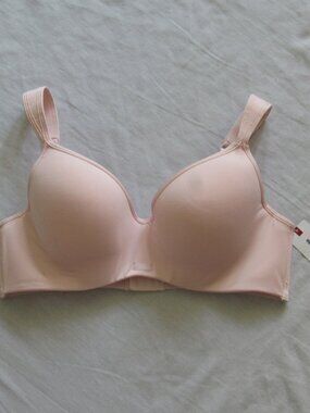 NWT IZOD Light Pink Underwire Contour Cup T Shirt Bra sz 40D